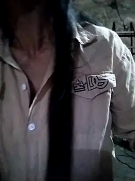 Snapshot of abigail-00 chatting on 10/20/25, 11:54 abigail-00 online show from 10/20/25, 11:54