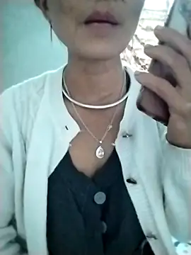 Snapshot of abigail-00 chatting on 01/06/26, 07:34 abigail-00 online show from 01/06/26, 07:34