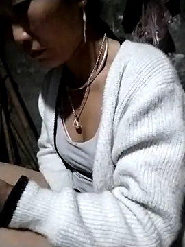 Snapshot of abigail-00 chatting on 01/08/26, 11:01 abigail-00 online show from 01/08/26, 11:01