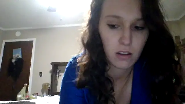 Snapshot of brunettebabexo3 chatting on 11/27/25, 03:41 brunettebabexo3 online show from 11/27/25, 03:41
