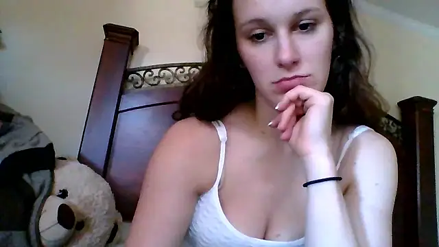 Snapshot of brunettebabexo3 chatting on 01/13/26, 08:03 brunettebabexo3 online show from 01/13/26, 08:03