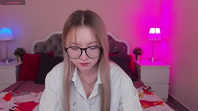 elliupp online show from 09/24/25, 08:50