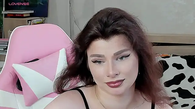 Snapshot of bbJ_one chatting on 07/20/26, 10:39 bbJ one online show from 07/20/26, 10:39