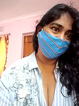 Snapshot of sowji_telugammai chatting on 09/23/25, 07:44 sowji telugammai online show from 09/23/25, 07:44