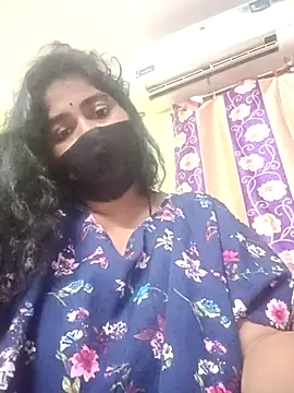 Snapshot of sowji_telugammai chatting on 10/17/25, 04:53 sowji telugammai online show from 10/17/25, 04:53