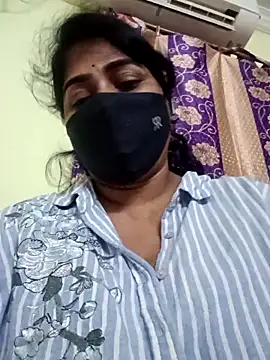 Snapshot of sowji_telugammai chatting on 10/26/25, 08:48 sowji telugammai online show from 10/26/25, 08:48