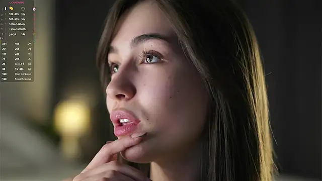 LettySlovacek online show from 12/14/25, 01:44