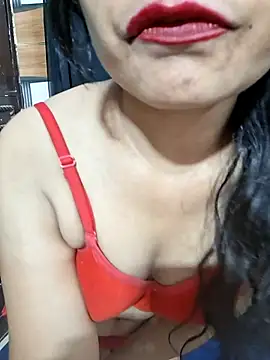Snapshot of Soni_cute86526 chatting on 07/17/26, 04:19 Soni cute86526 online show from 07/17/26, 04:19