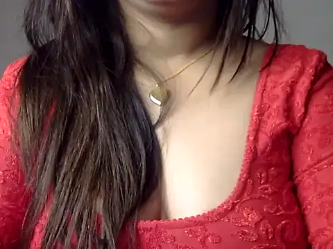 Snapshot of Aaliya02 chatting on 10/14/25, 05:08 Aaliya02 online show from 10/14/25, 05:08