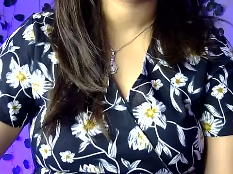 Aaliya02 online show from 01/06/26, 07:23