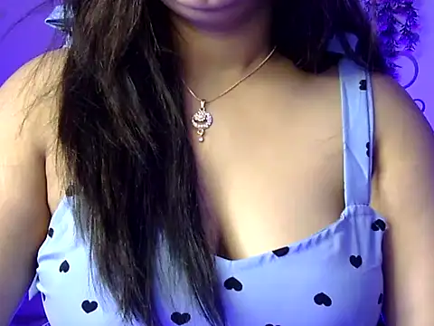 Aaliya02 online show from 04/09/26, 03:17