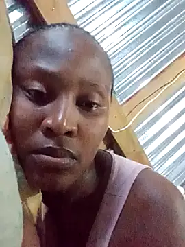 l4 love online show from 03/10/26, 04:01