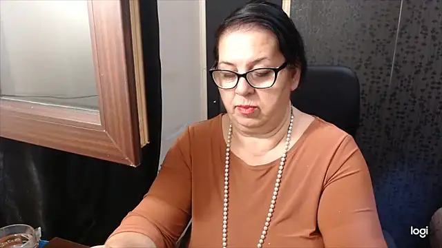 MissSanjanne online show from 09/22/25, 09:39