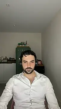 eauminerale online show from 07/15/26, 12:10