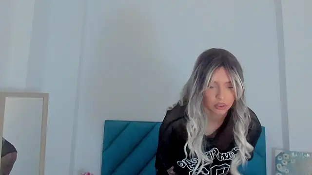 MeganSin  online show from 04/09/26, 06:13