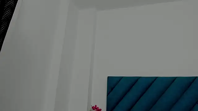 MeganSin  online show from 04/13/26, 07:19