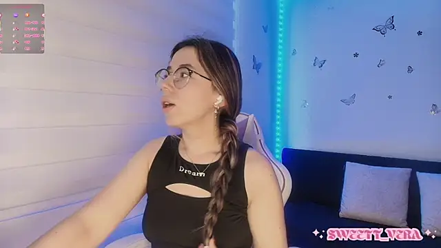 sweettvera online show from 10/26/25, 12:44