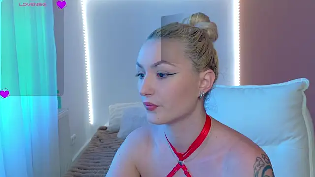 Anaayss  online show from 04/07/26, 04:57