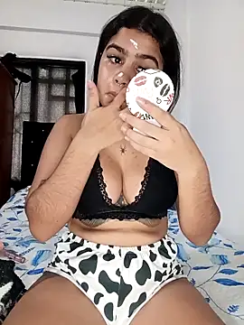 Sashalana online show from 10/02/25, 12:45