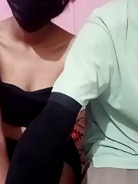 Snapshot of classmate07 chatting on 11/25/25, 10:59 classmate07 online show from 11/25/25, 10:59