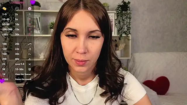 DreamVelour online show from 12/02/25, 08:04