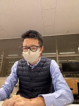 Snapshot of Take1668 chatting on 11/10/25, 12:04 Take1668 online show from 11/10/25, 12:04