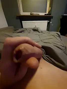 Snapshot of Jann12nick chatting on 12/15/25, 12:15 Jann12nick online show from 12/15/25, 12:15