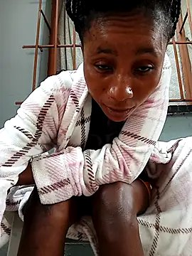 HotPetite 25 online show from 01/17/26, 12:10