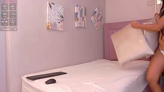 meli peach1 online show from 03/29/26, 12:38