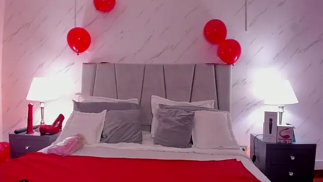 Snapshot of Michell_Monet chatting on 02/18/26, 12:01 Michell Monet online show from 02/18/26, 12:01