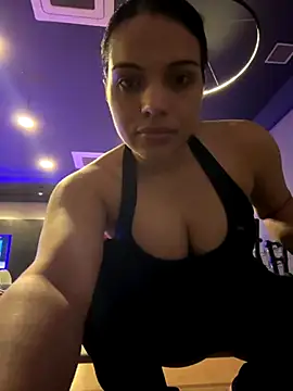 Anavalle online show from 10/07/25, 06:38