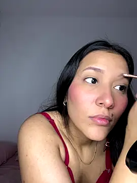 IsabellaJoness  online show from 12/19/25, 11:17