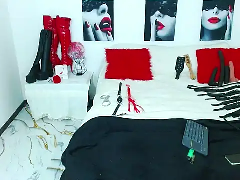 mylygrey online show from 07/11/26, 11:46