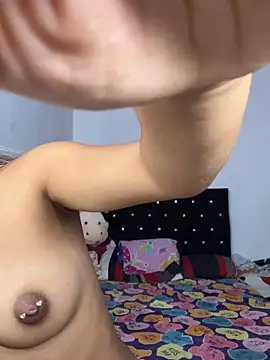 hot duo16 online show from 11/15/25, 07:21