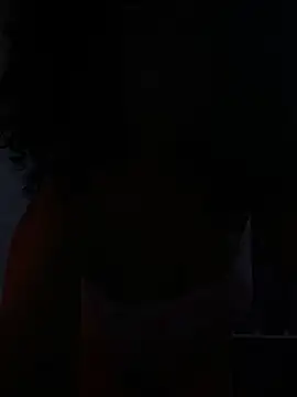 miiabrown18 online show from 05/28/26, 01:58