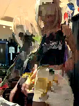 Snapshot of blondebarbiebae chatting on 12/15/25, 06:34 blondebarbiebae online show from 12/15/25, 06:34