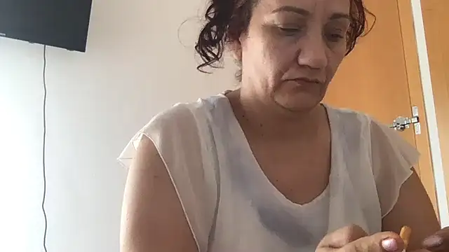 paula19800 online show from 10/14/25, 10:05