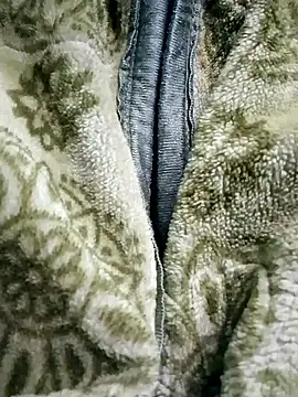 Snapshot of Cuty_kinjal chatting on 01/17/26, 11:08 Cuty kinjal online show from 01/17/26, 11:08