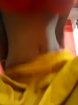 Snapshot of Cuty_kinjal chatting on 06/15/26, 10:45 Cuty kinjal online show from 06/15/26, 10:45