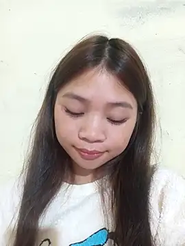 Mayy1 online show from 10/24/25, 12:23