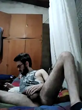 Fefede97  online show from 11/25/25, 12:16