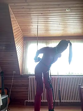 imslutforanyone online show from 11/07/25, 09:42