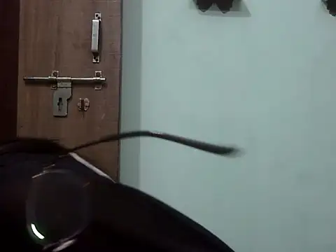 Lusty Shreya  online show from 11/22/25, 05:17