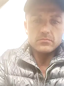 Daniel85Schlam online show from 09/23/25, 08:17