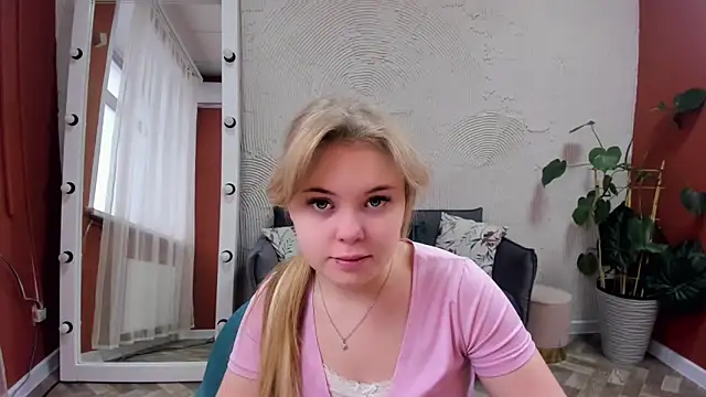 Melissa 199 online show from 11/24/25, 05:07