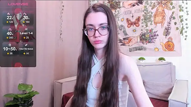 Snapshot of bellacatlovesmeat chatting on 11/04/25, 05:34 bellacatlovesmeat online show from 11/04/25, 05:34