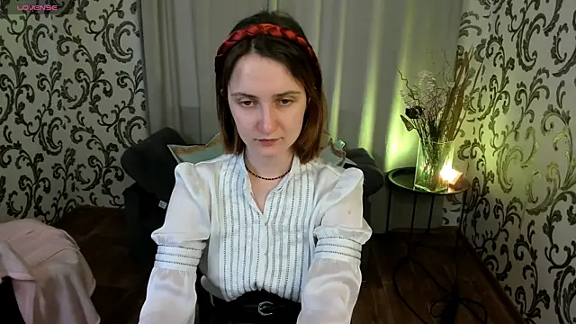 Snapshot of Rimma_Kallas chatting on 10/27/25, 05:22 Rimma Kallas online show from 10/27/25, 05:22