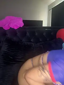 YeahhhitsBreezy online show from 06/07/26, 09:40