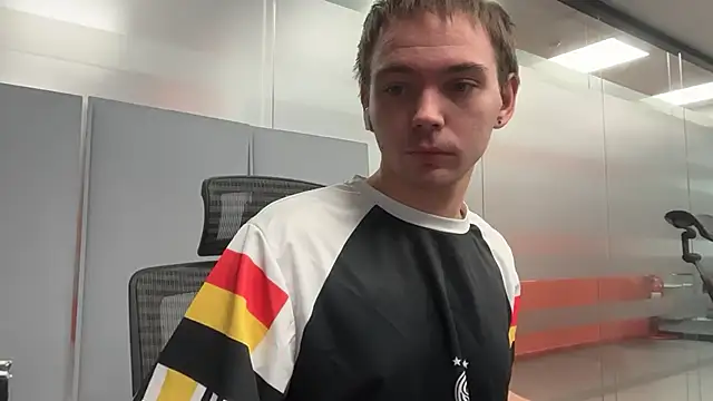 Snapshot of apachai_test chatting on 03/31/26, 09:10 apachai test online show from 03/31/26, 09:10