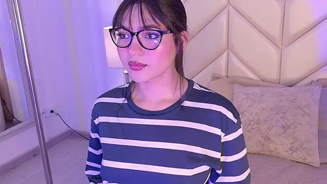 Samantha Hans online show from 02/24/26, 09:02